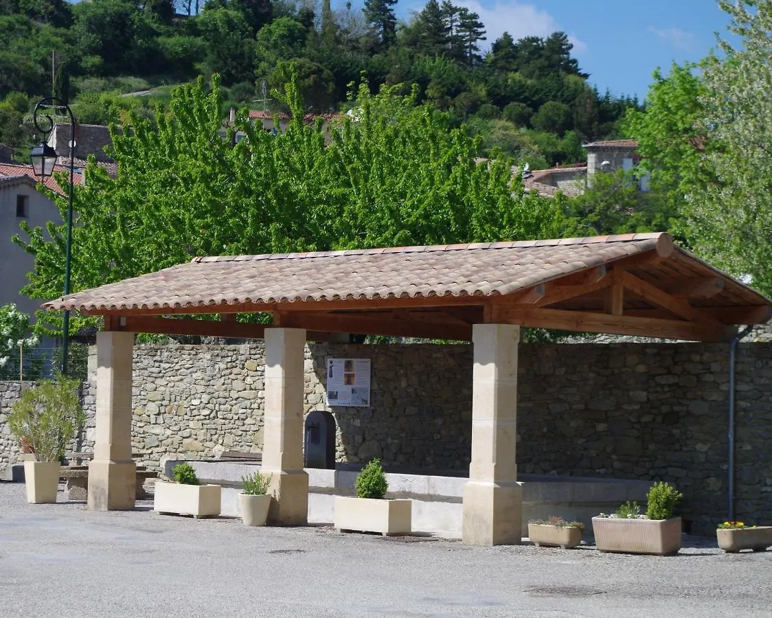 Logis Du Champ De Mars Hotel Puy-Saint-Martin