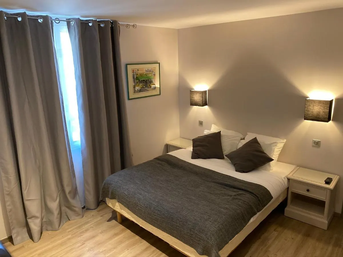 Logis Du Champ De Mars Hotel Puy-Saint-Martin