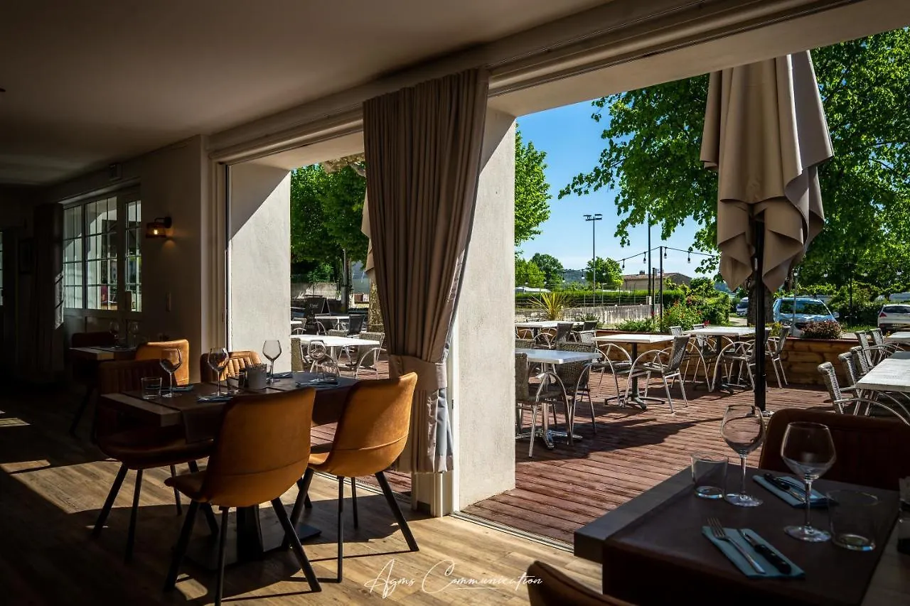 Logis Du Champ De Mars Hotel Puy-Saint-Martin